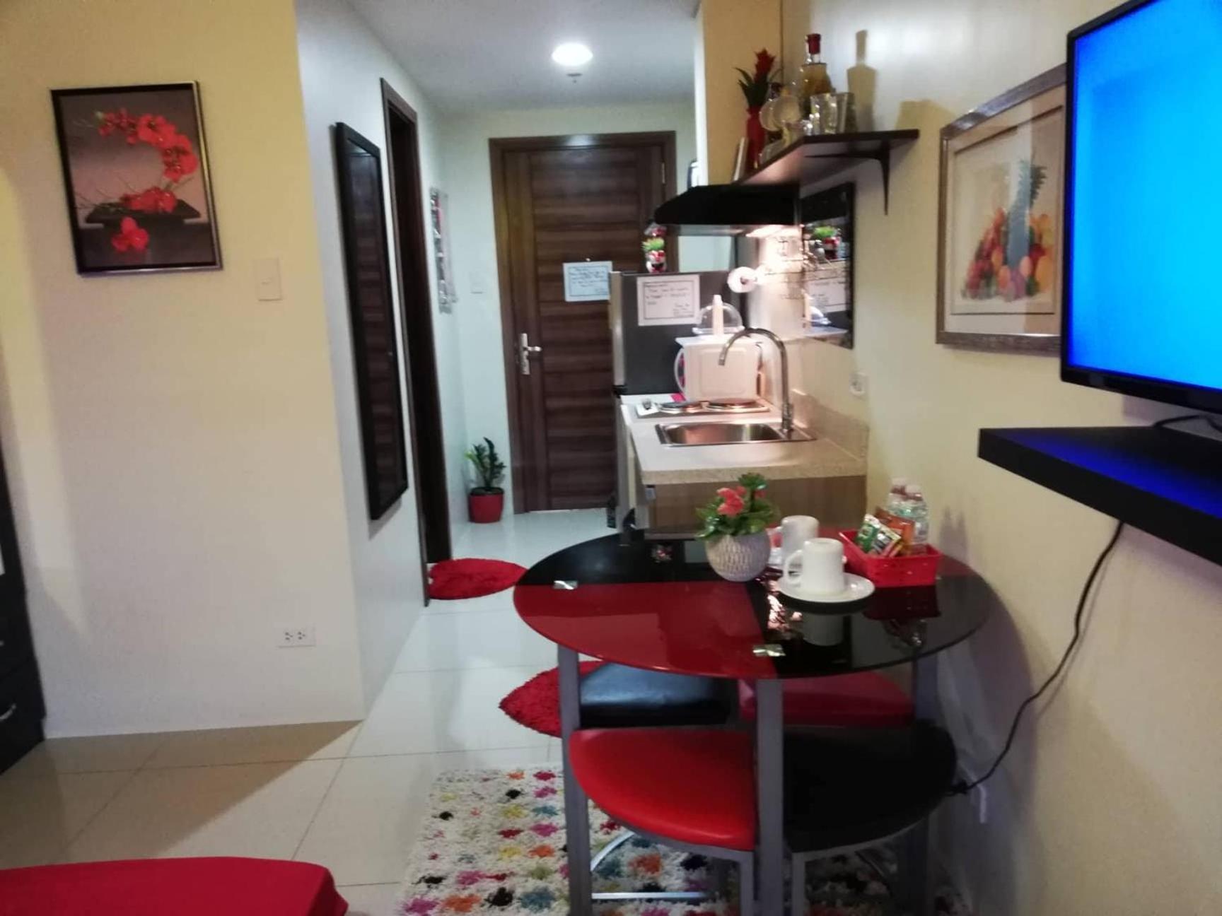 Jdt'S Condo At Horizons 101 Cebu Esterno foto