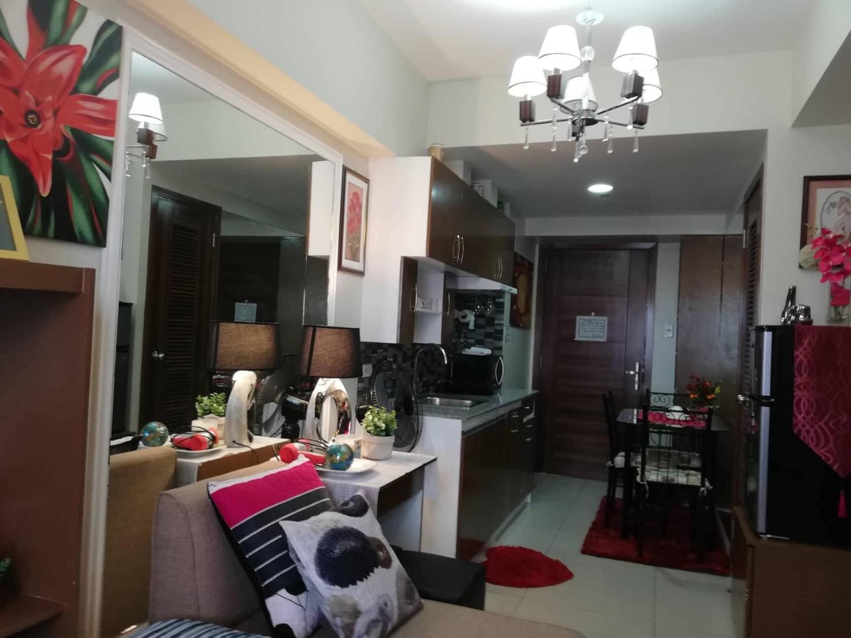 Jdt'S Condo At Horizons 101 Cebu Esterno foto